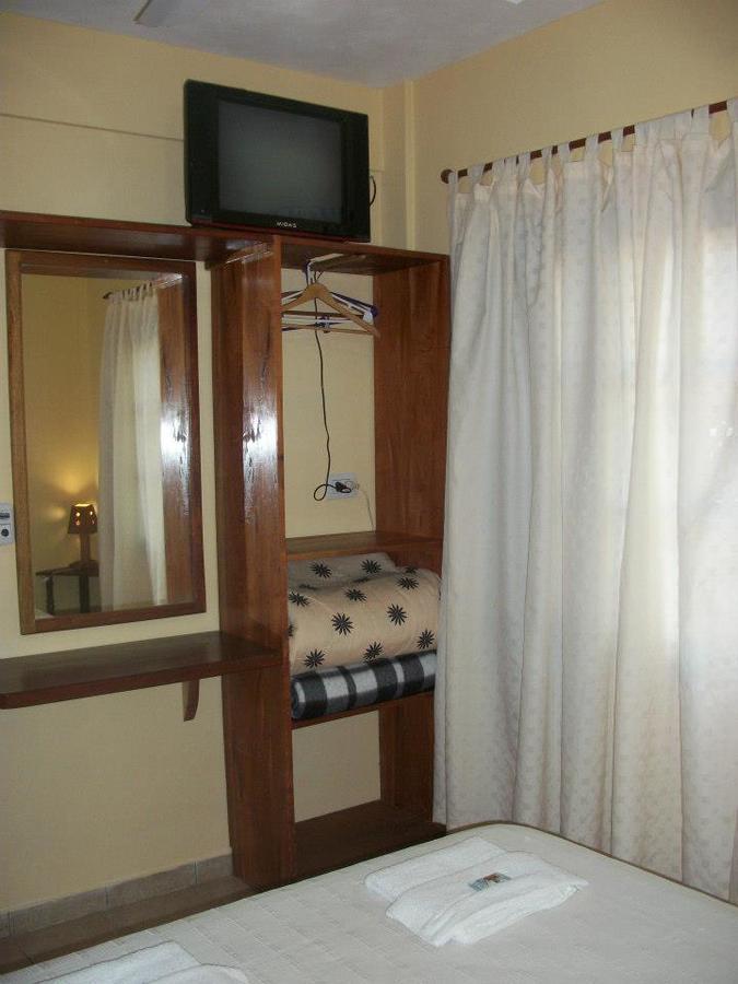 Hotel Los Abuelos 埃尔索韦维奥 外观 照片