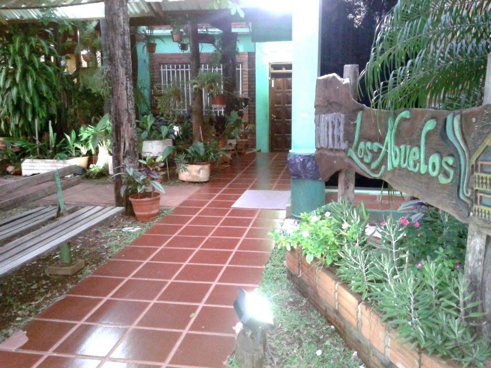 Hotel Los Abuelos 埃尔索韦维奥 外观 照片